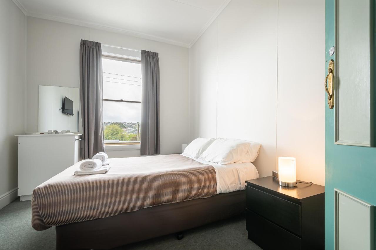 Bridge Hotel Сміттон Екстер'єр фото